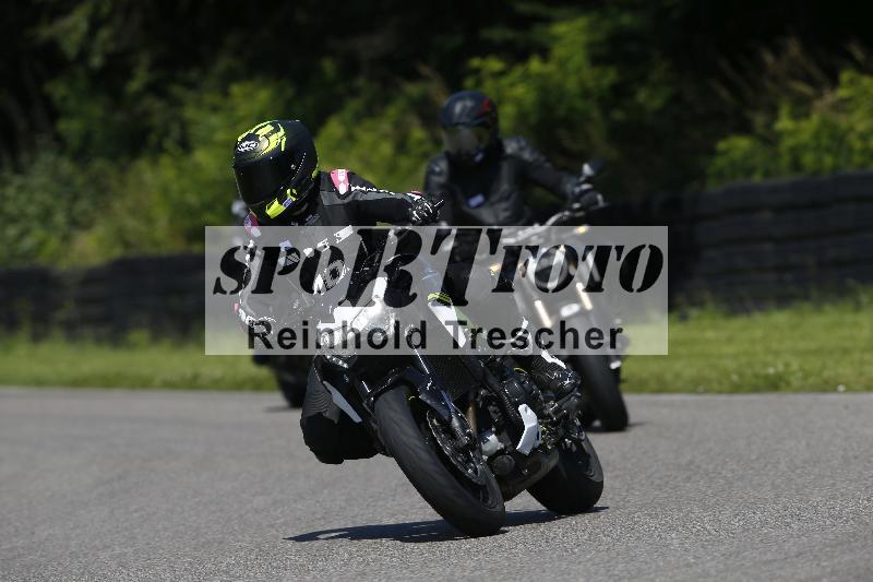 /Archiv-2024/29 12.06.2024 MOTO.CH Track Day ADR/Gruppe blau/103